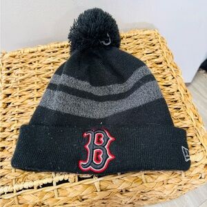 New Era Kids Black and Gray Striped Beanie